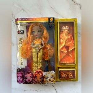 2022 Rainbow High Series 4 Meena Fleur Doll